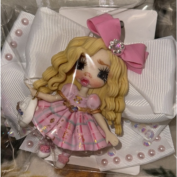 Handmade Hair Bows Disney, Pixar assorted light weight - Picture 4 of 4